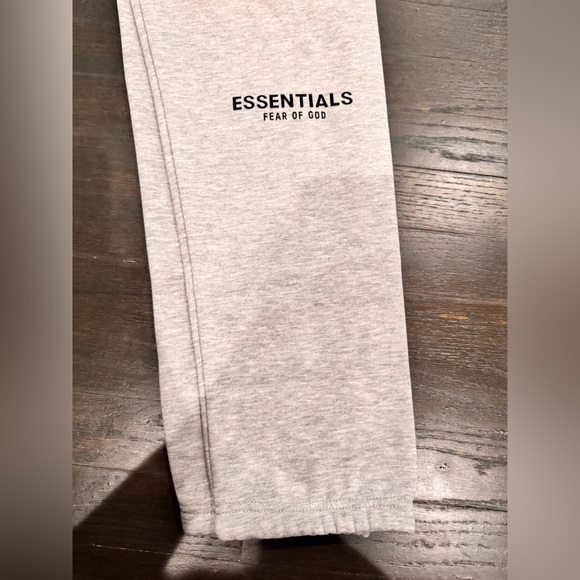 Essentials sweatpants S - Picture 5 of 5